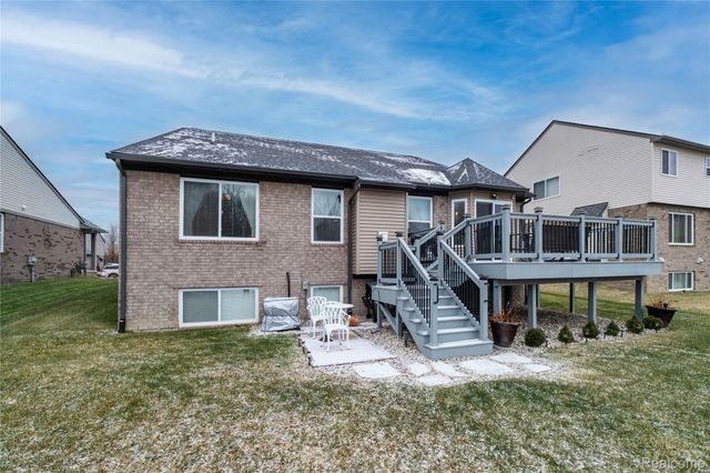 13704 Chester Court, Van Buren Charter Township, MI 48111