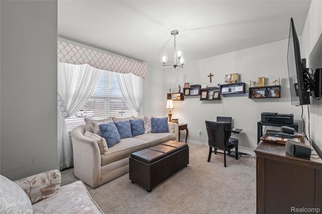 13704 Chester Court, Van Buren Charter Township, MI 48111