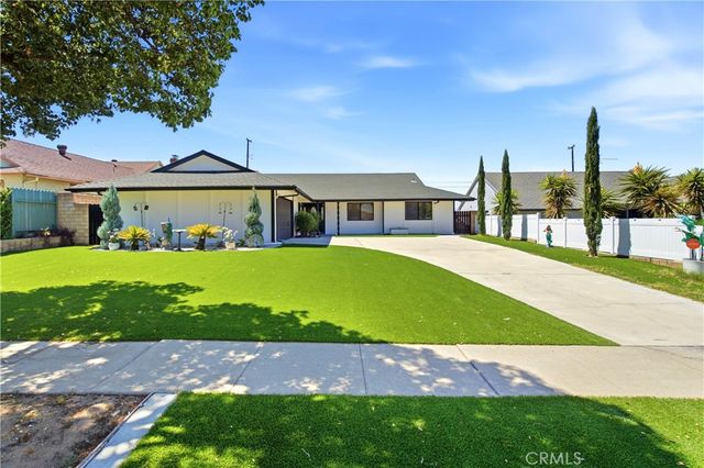27611 Foster, Highland, CA 92346