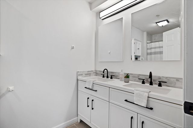 34 Pleasant Street 8, Plainfield, CT 06374