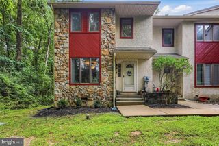 330 WESTBRIAR DR, Media, PA 19063