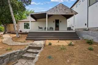 3102 W Jefferson Boulevard, Dallas, TX 75211