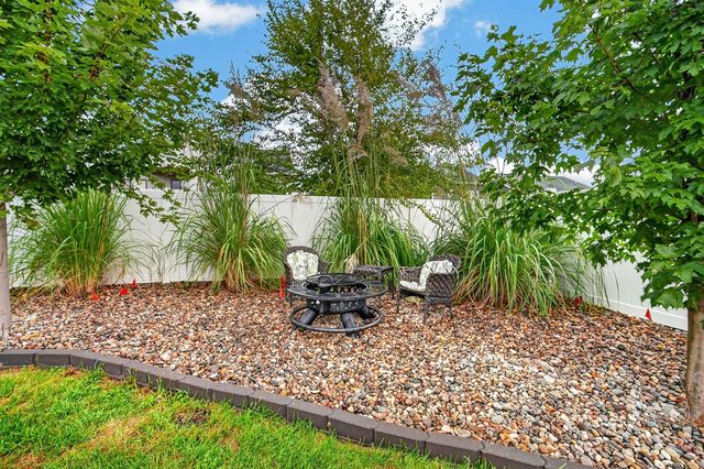 1110 Lynne Drive, Adel, IA 50003