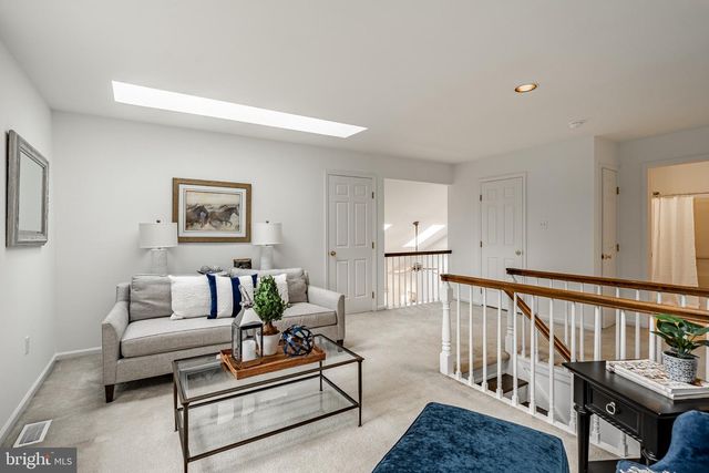 6 WINGSTONE LN, Devon, PA 19333