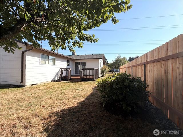 3430 Olive Way, Longview, WA 98632