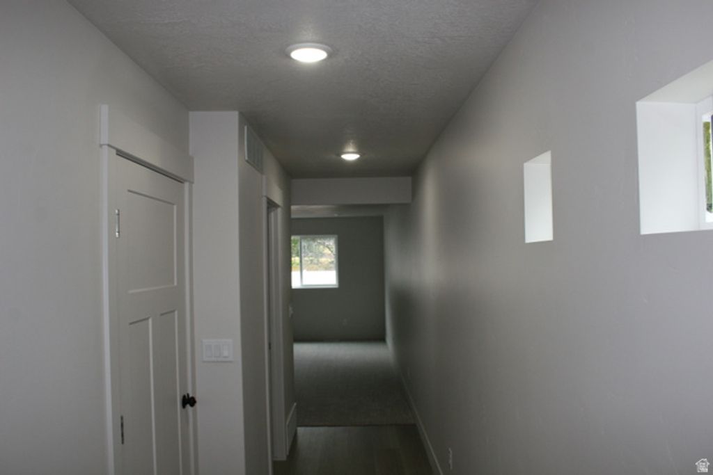 1348 S MOUNTAIN RD, Ogden, UT 84404 — photo 2