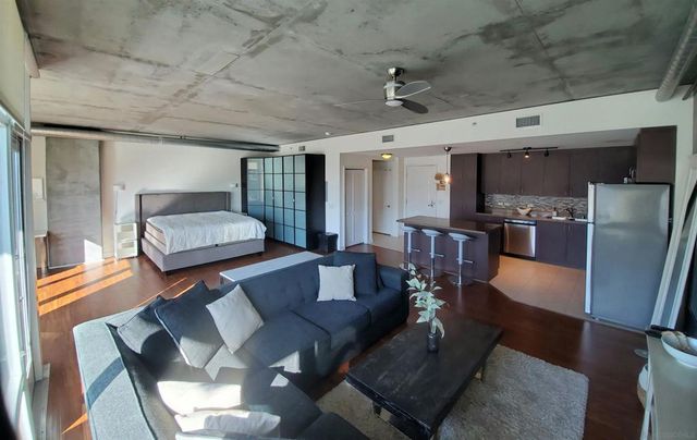 1080 Park Blvd 817, San Diego, CA 92101