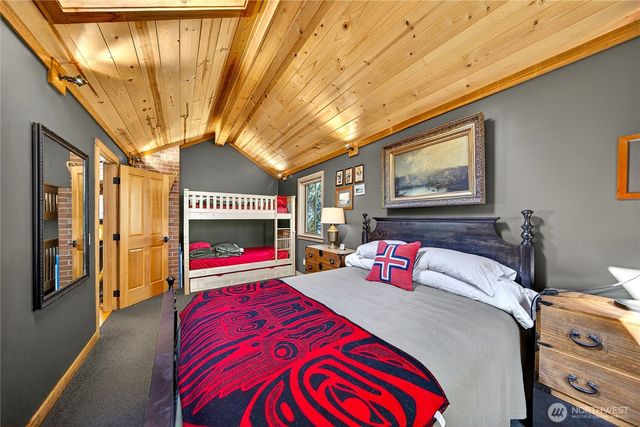 5132 West Shore Road, Anacortes, WA 98221