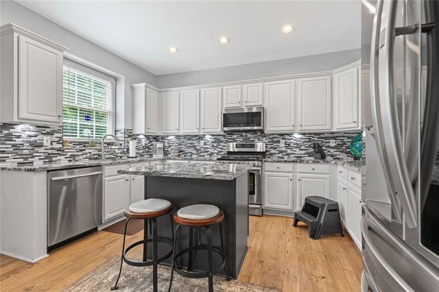 7047 Bennington Lane, Cumming, GA 30041