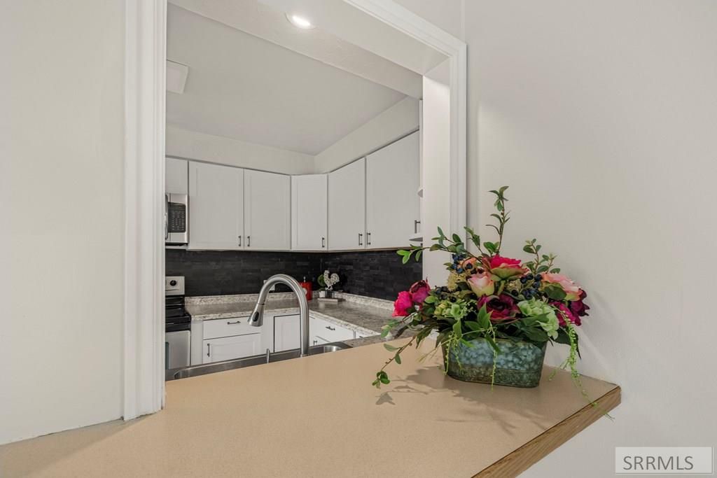 Image 12 of property listing at 1219 10th Street, Idaho Falls, ID 83404