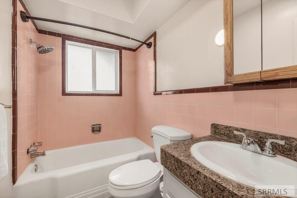 Image 17 of property listing at 1219 10th Street, Idaho Falls, ID 83404