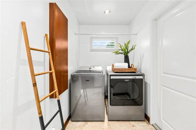 312 15th, Seal Beach, CA 90740