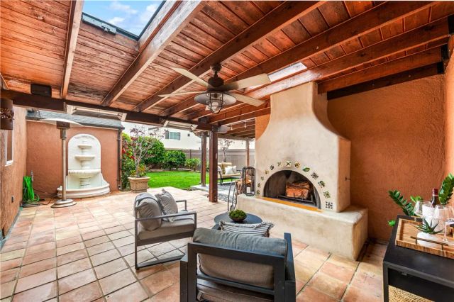 312 15th, Seal Beach, CA 90740