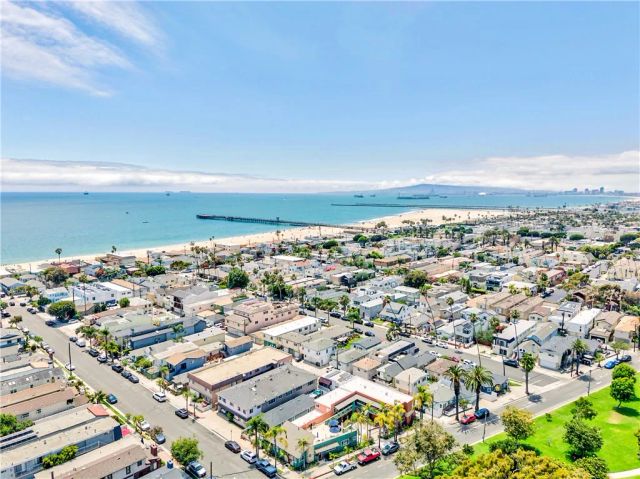 312 15th, Seal Beach, CA 90740