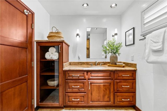 312 15th, Seal Beach, CA 90740