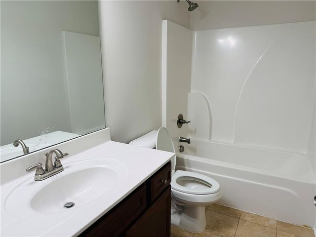 2035 WHEYLON Drive, Lawrenceville, GA 30044