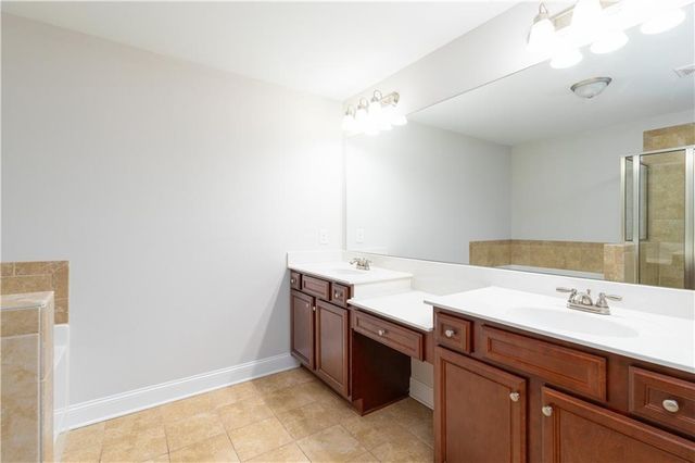 2035 WHEYLON Drive, Lawrenceville, GA 30044