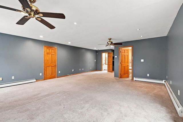 45 Campbell Dr, Easthampton, MA 01027