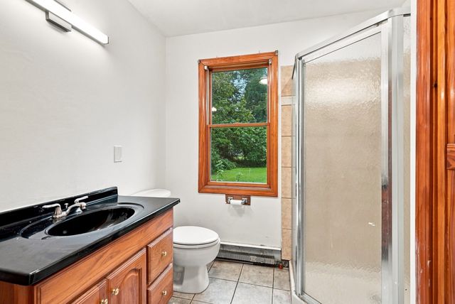 45 Campbell Dr, Easthampton, MA 01027