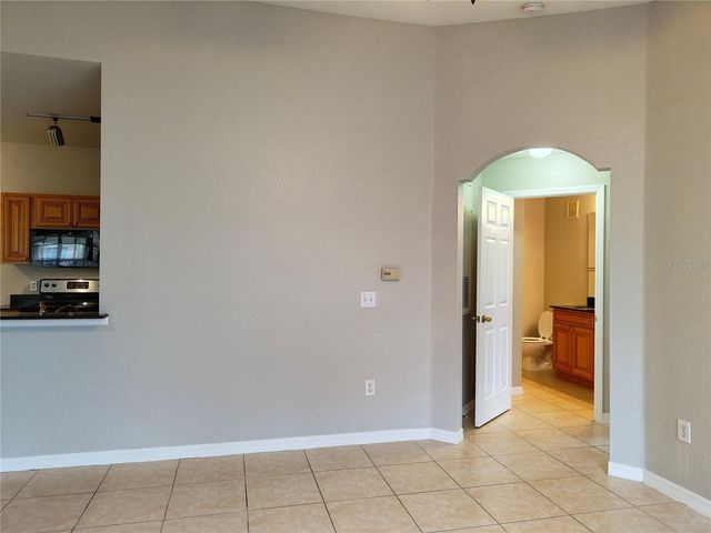 826 GRAND REGENCY POINT 202, Altamonte Springs, FL 32714