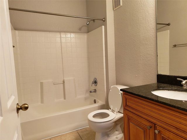826 GRAND REGENCY POINT 202, Altamonte Springs, FL 32714