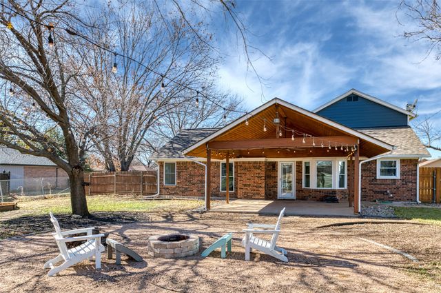 485 Ashley Lane, Roanoke, TX 76262