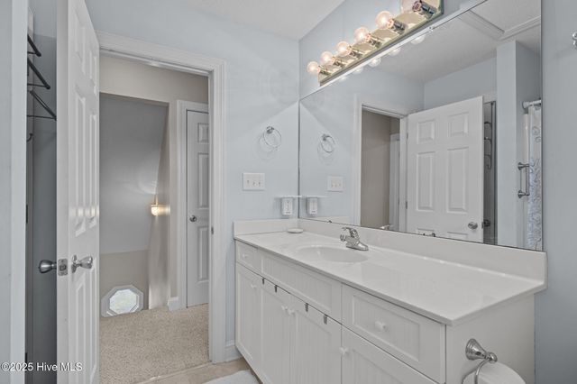 313 Loblolly Street, Emerald Isle, NC 28594