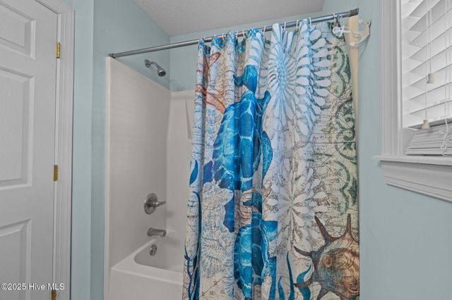 313 Loblolly Street, Emerald Isle, NC 28594