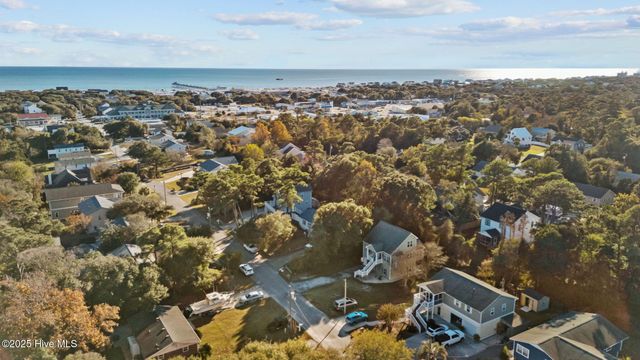313 Loblolly Street, Emerald Isle, NC 28594