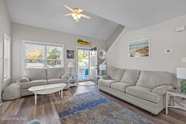 313 Loblolly Street, Emerald Isle, NC 28594