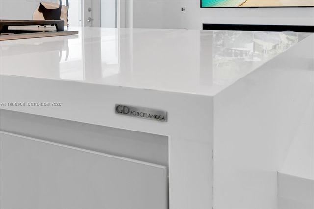 10705 SW 128th Ter, Miami, FL 33176