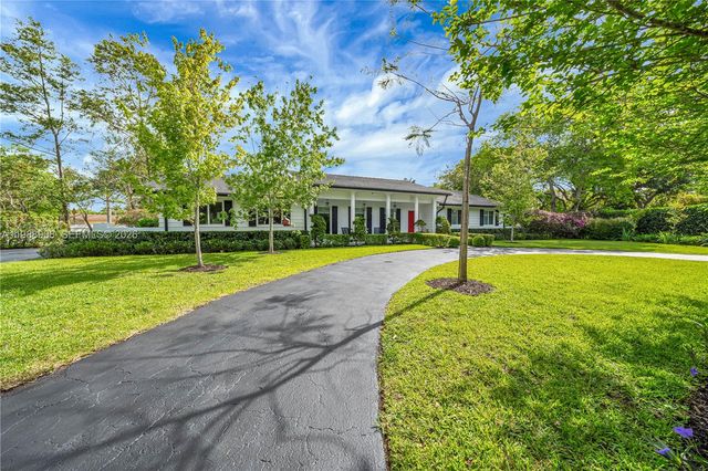 10705 SW 128th Ter, Miami, FL 33176