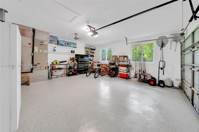 10705 SW 128th Ter, Miami, FL 33176