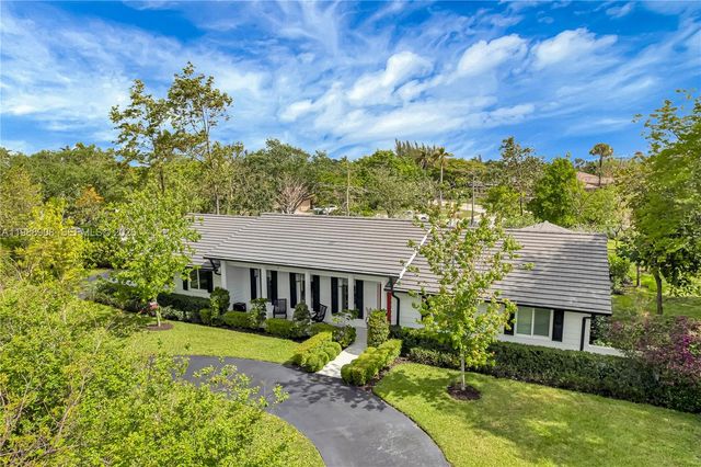 10705 SW 128th Ter, Miami, FL 33176