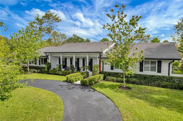 10705 SW 128th Ter, Miami, FL 33176