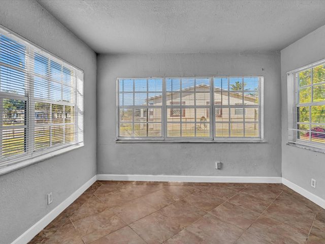 1485 NW 32nd Avenue, Lauderhill, FL 33311