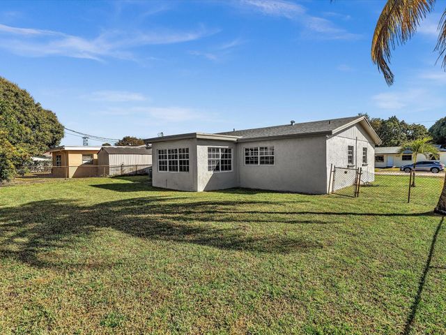1485 NW 32nd Avenue, Lauderhill, FL 33311