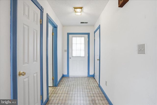 11728 WHITE HALL RD, Smithsburg, MD 21783