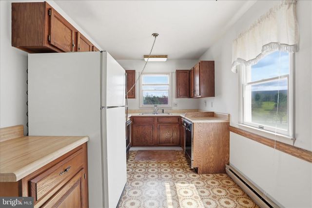11728 WHITE HALL RD, Smithsburg, MD 21783