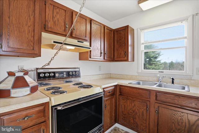 11728 WHITE HALL RD, Smithsburg, MD 21783