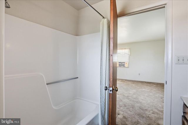 11728 WHITE HALL RD, Smithsburg, MD 21783