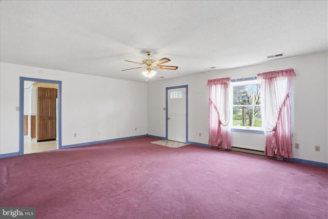 11728 WHITE HALL RD, Smithsburg, MD 21783