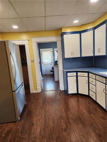 214 Michigan Street, St Joseph, MO 64504