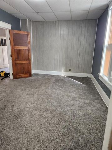 214 Michigan Street, St Joseph, MO 64504