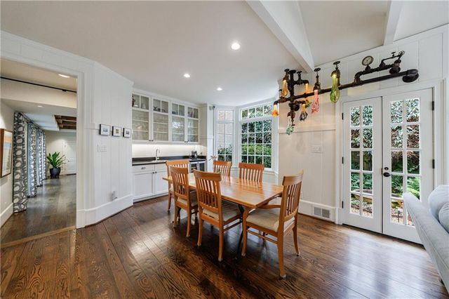 3302 W Andrews NW Drive, Atlanta, GA 30305