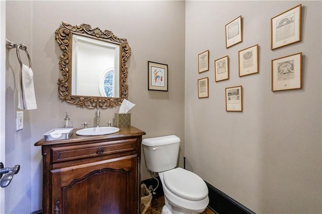 3302 W Andrews NW Drive, Atlanta, GA 30305