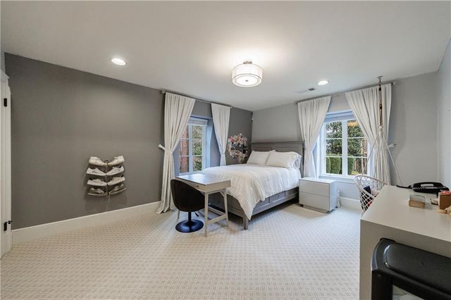 3302 W Andrews NW Drive, Atlanta, GA 30305