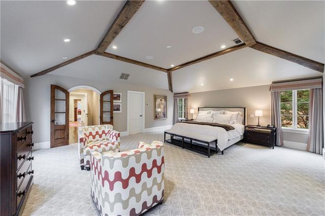 3302 W Andrews NW Drive, Atlanta, GA 30305