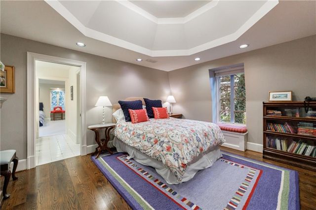 3302 W Andrews NW Drive, Atlanta, GA 30305