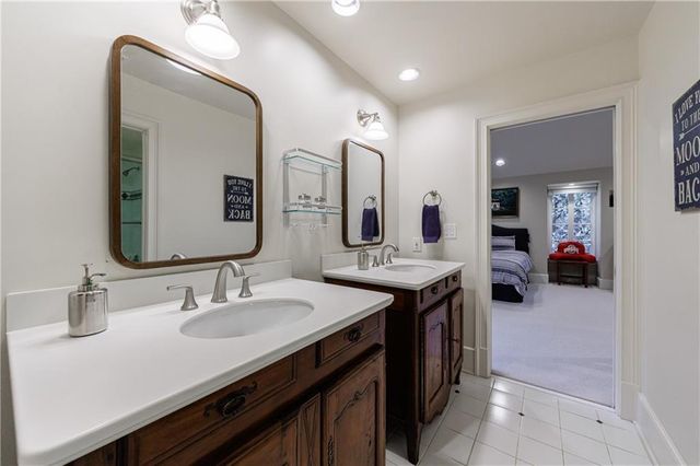 3302 W Andrews NW Drive, Atlanta, GA 30305